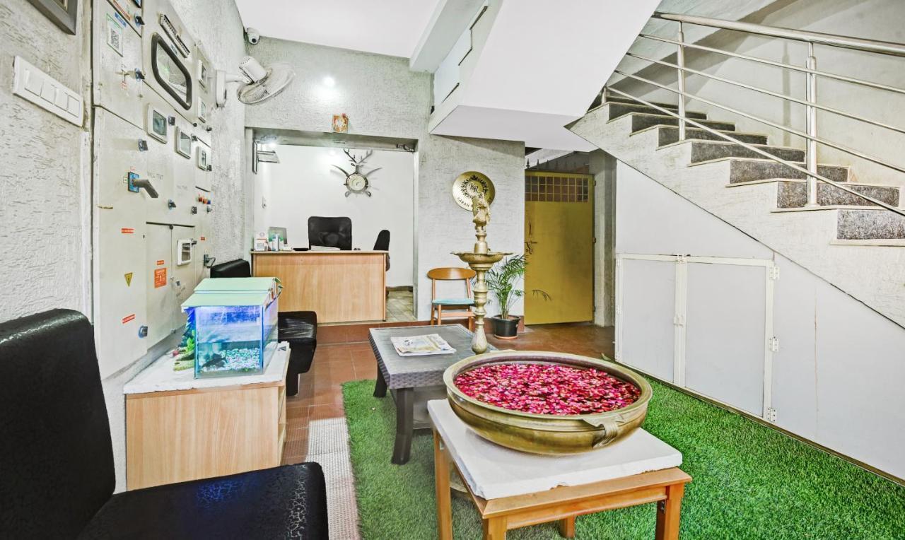 Hôtel Treebo Trend Karan Residency à Mysore Extérieur photo